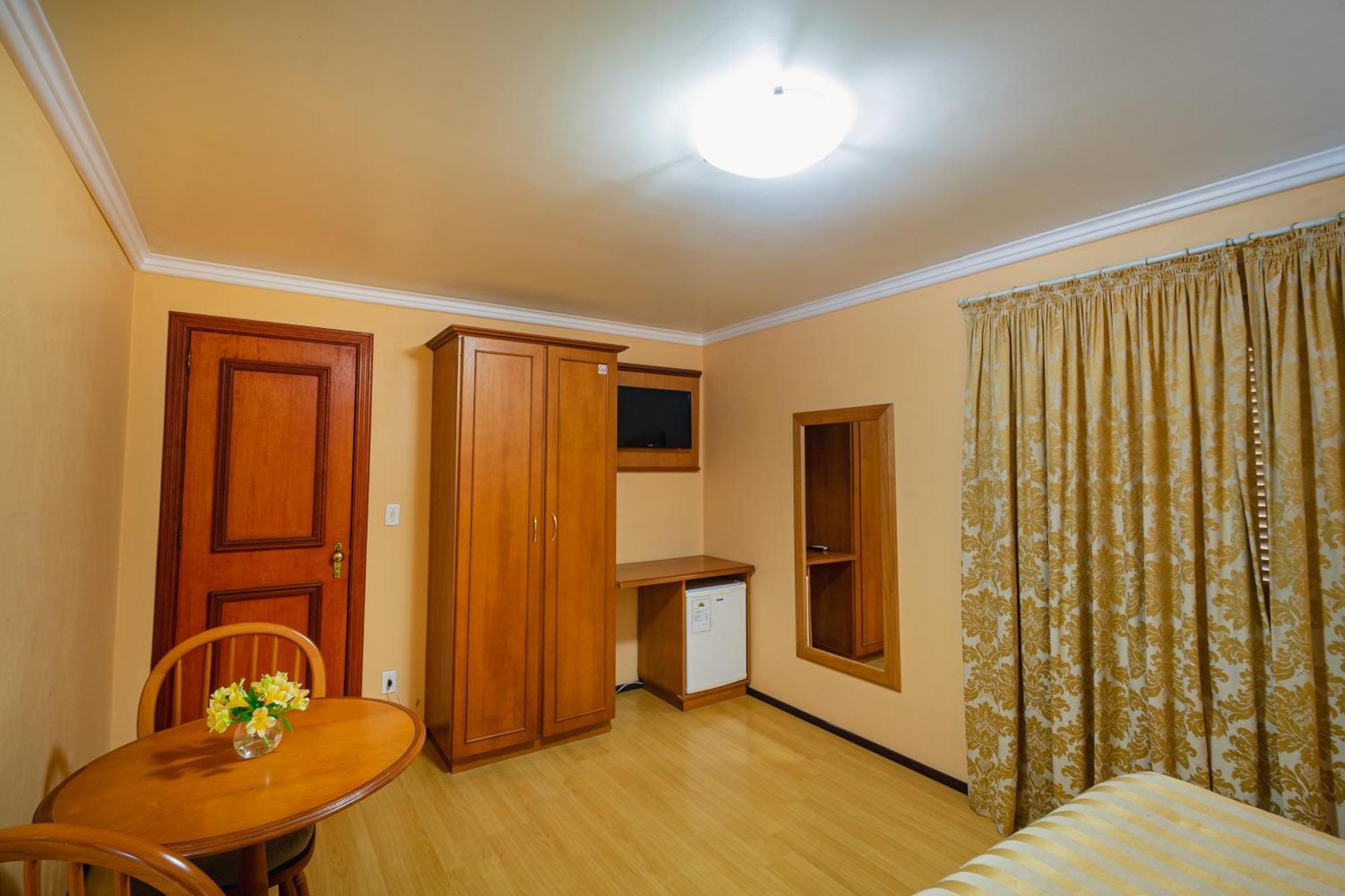 Hotel Cabanas Alto Da Serra Canela Bagian luar foto